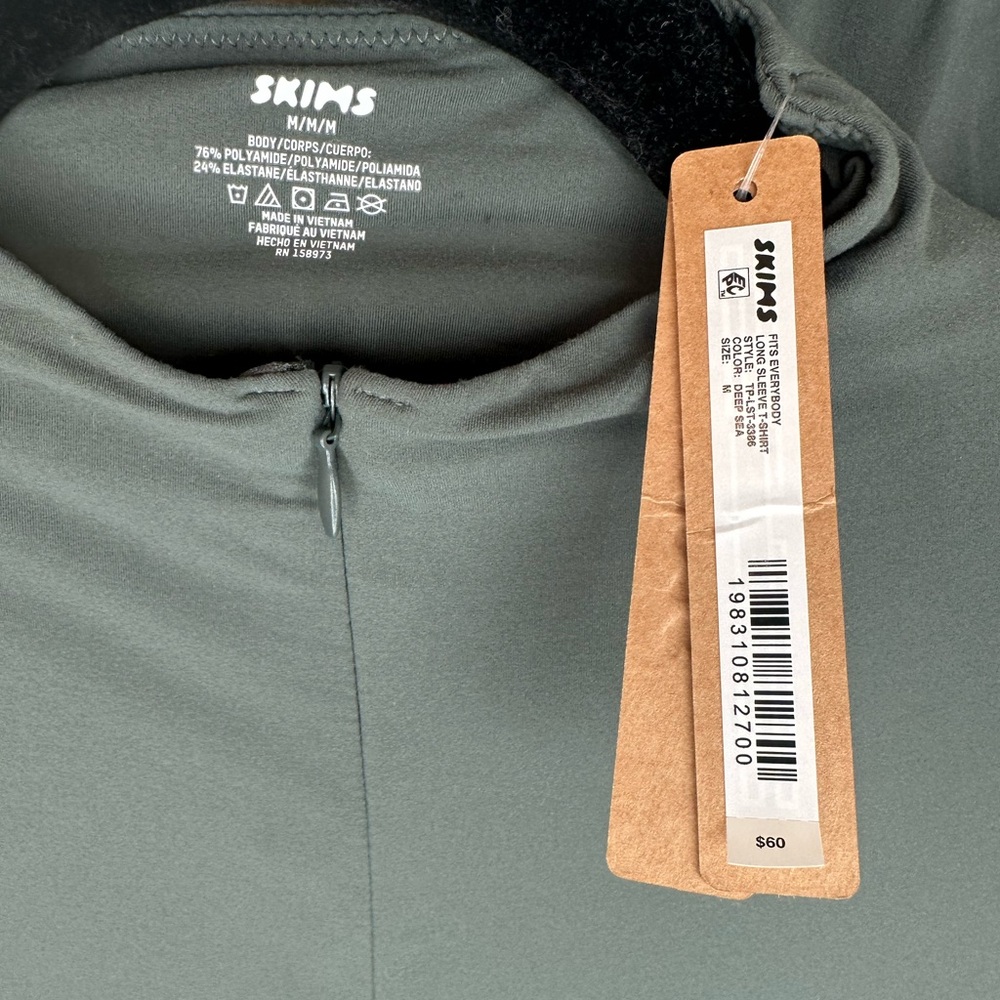 SKIMS Charcoal Zip-Up Set. 1/2 Zip Top & Pants NWT - Picture 3 of 6